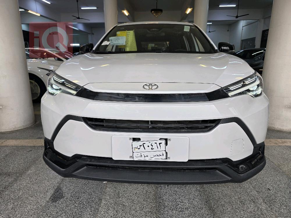 تۆیۆتا فرۆنتلاندەر